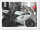 Mobile Motorrad-Rahmenvermessung an Ducati 848